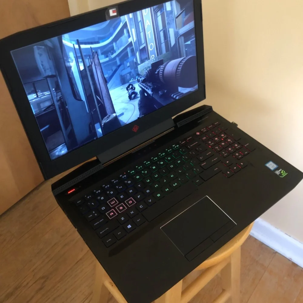 Gaming Laptop HP OMEN 15.6″ FHD , Windows 11, Intel Core i7, NVIDIA